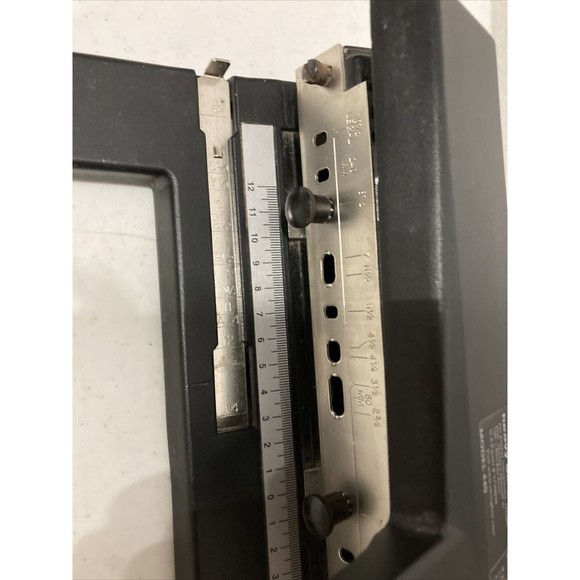 Swingline Model 440 Adjustable Heavy Duty Industrial 3 Hole Punch Ships Same Day - Picture 5 of 12